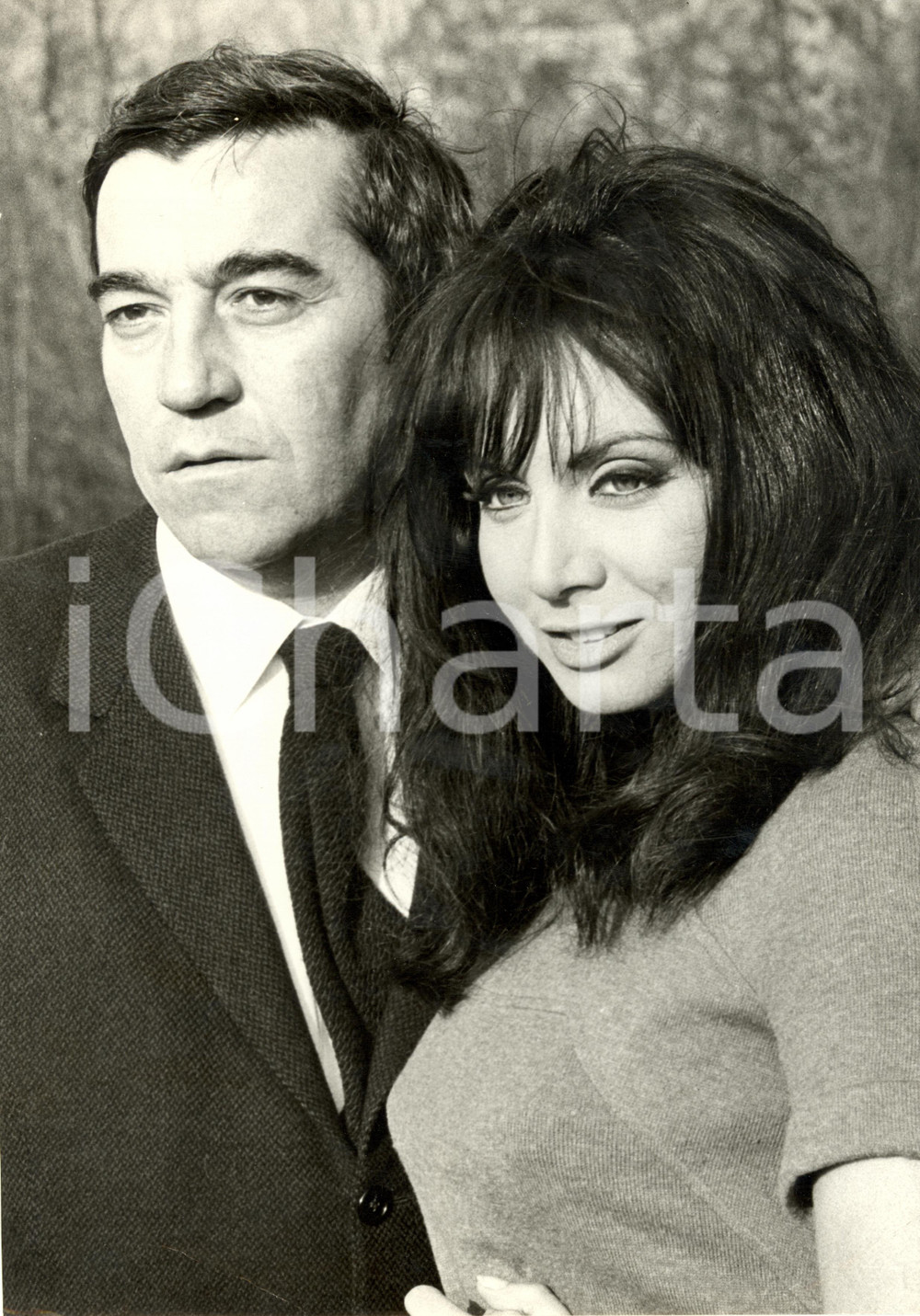 Fotografia d epoca originale 1967 GEHEIMNISSE IN GOLDENEN NYLONS Maria Grazia BUCCELLA Georges GERET Foto set 1