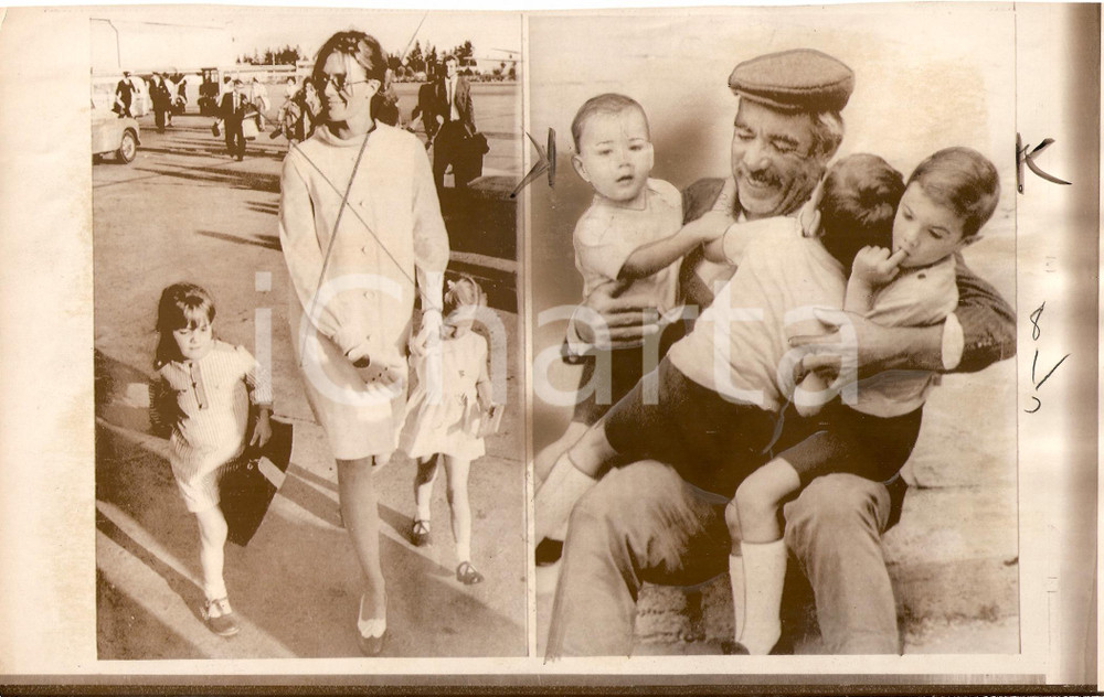 Fotografia d epoca originale 1968 ANTICOLI CORRADO RM Anthony QUINN plays with sons on the set Telefoto 1