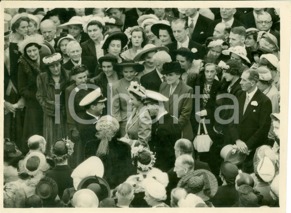 Fotografia d epoca originale 1949 LONDON Princess ELIZABETH II Duke of EDINBURGH party BUCKINGHAM PALACE 1
