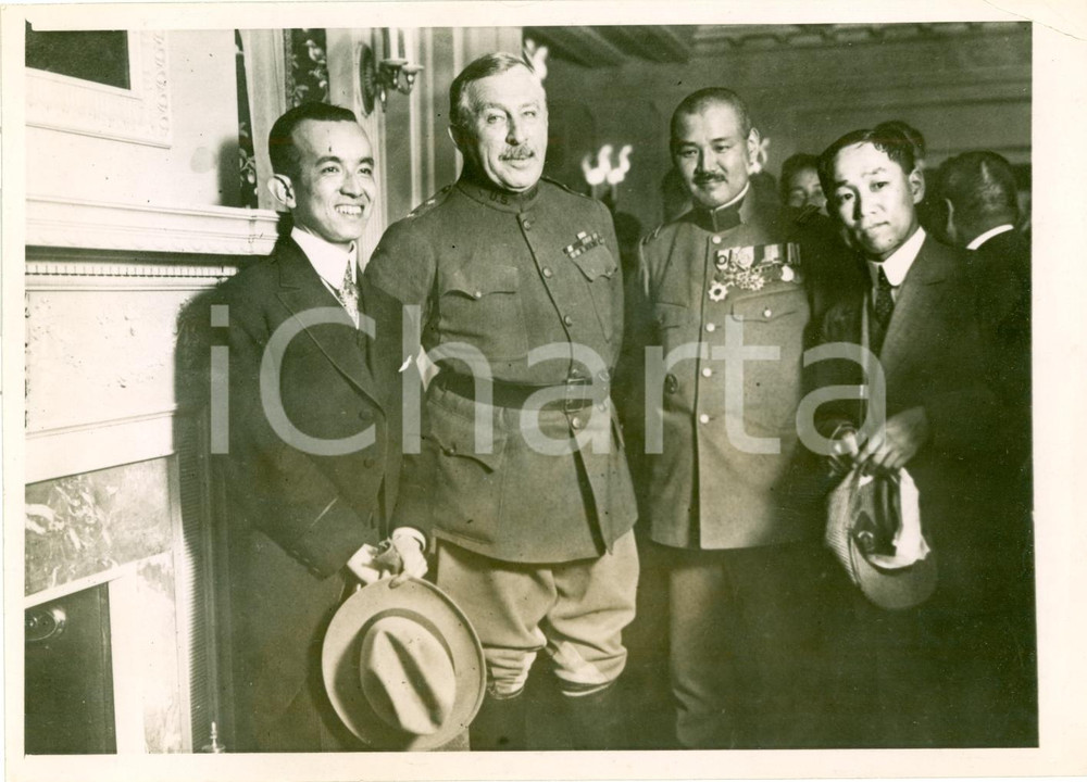 Fotografia d epoca originale 1921 YOKOHAMA JAPAN Generale Leonard WOOD su piroscafo SS WENATCHEE Foto 1