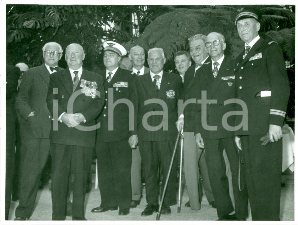 Fotografia d epoca originale 1960 ca BRUXELLES Ufficiali al raduno dei Grandi Invalidi di guerra Fotografia 1