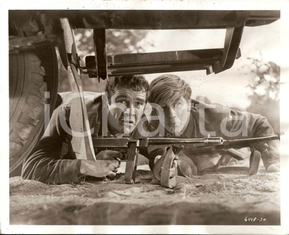 Fotografia d epoca originale 1961 ON THE FIDDLE Sean CONNERY Alfred LYNCH trapped behind German lines Photo 1