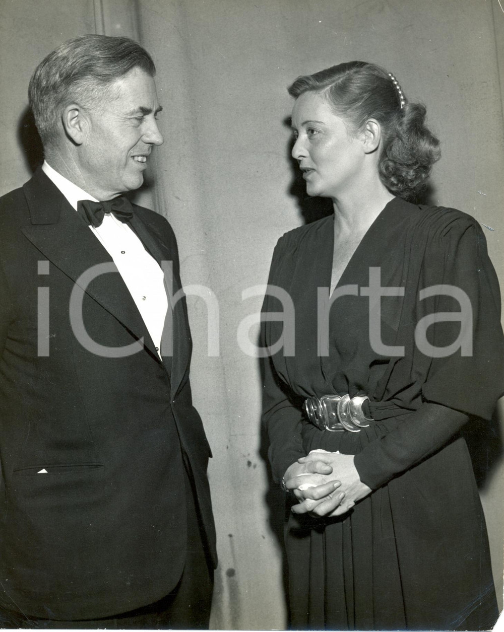 Fotografia d epoca originale 1948 HOLLYWOOD Henry A. WALLACE, candidate for Presidency with Bette DAVIS Foto 1