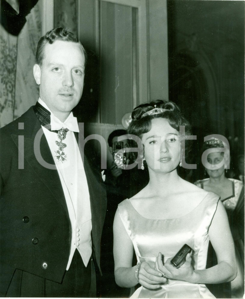 Fotografia d epoca originale 1960 PARIS Matrimonio Principe Edouard DE LOBKOWICZ FranÃ§oise DE BOURBONPARMA 1