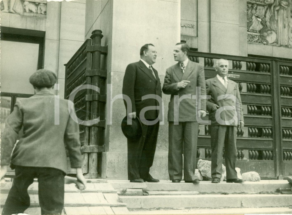 Fotografia d epoca originale 1948 PARIS Segretario Trygve LIE ispeziona Palais de CHAILLOT per ONU Foto 1