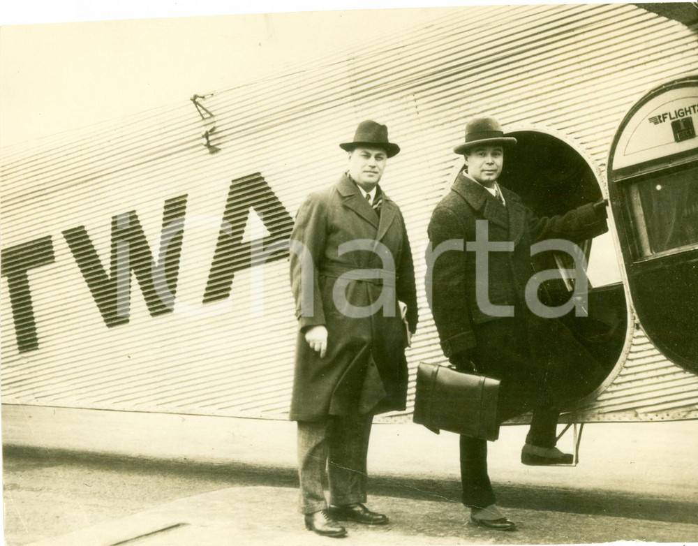 Fotografia d epoca originale 1932 NEW YORK USA Andrew PETROFF vicepresidente AMTORG prova volo TWA FLIGHT 1