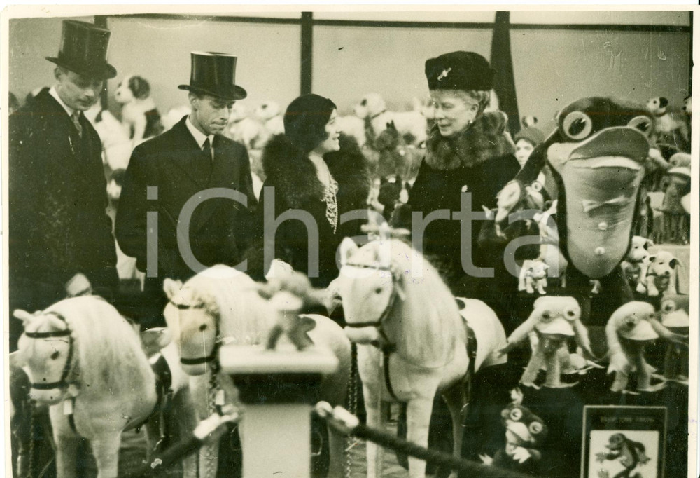 Fotografia d epoca originale 1935 ca LONDON Henry Duke GLOUCESTER Dukes of YORK Queen Mary of TECK Photo 1