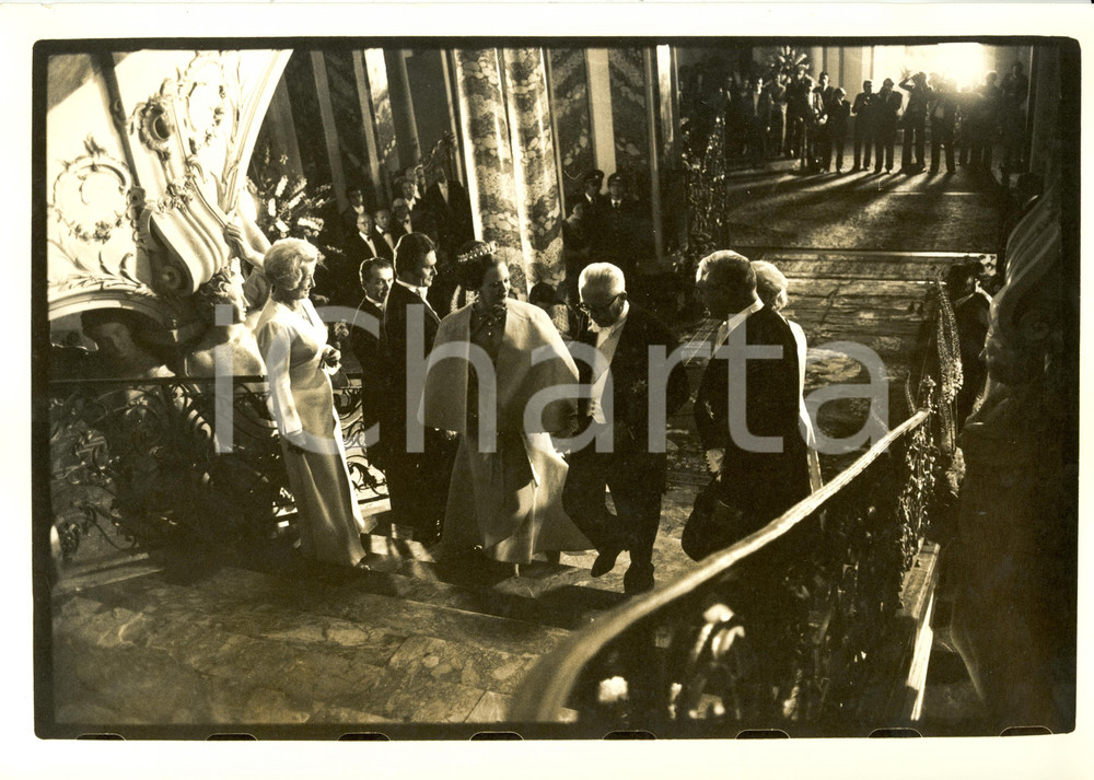 Fotografia d epoca originale 1972 KOLN Presidente Gustav HEINEMANN con Margrethe di DANIMARCA Castello BRUHL 1