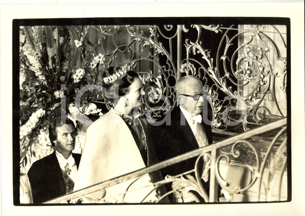 Fotografia d epoca originale 1972 KOLN Presidente Gustav HEINEMANN guida Margrethe DANIMARCA Castello BRUHL 1