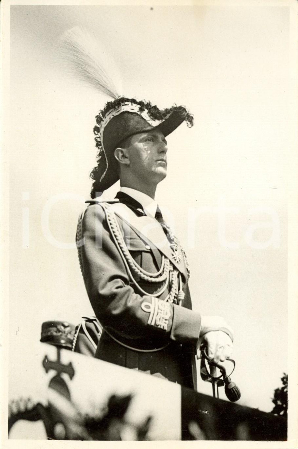 Fotografia d epoca originale 1940 ca ROMA ? Principe UMBERTO di SAVOIA con nuova uniforme da parata FOTO 1