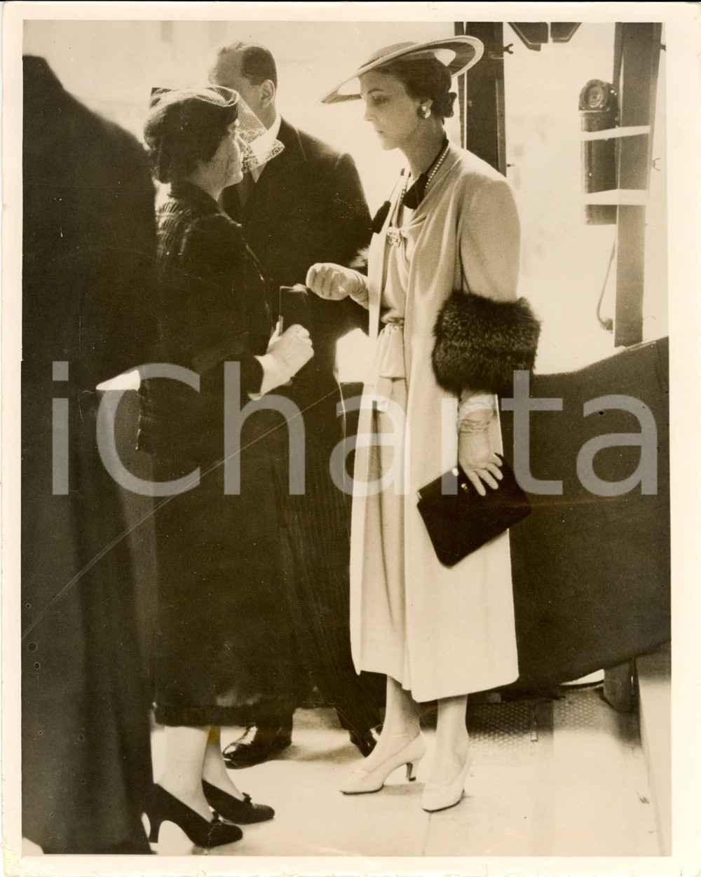 Fotografia d epoca originale 1935 ca LONDON Marina di KENT e Alice di GLOUCESTER cerimonia EMPIRE DAY Foto 1