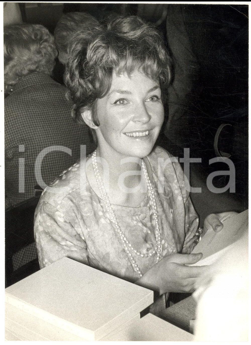 Fotografia d epoca originale 1951 PARIS Odile VERSOIS alla presentazione dello scrittore Paul GERALDY 1
