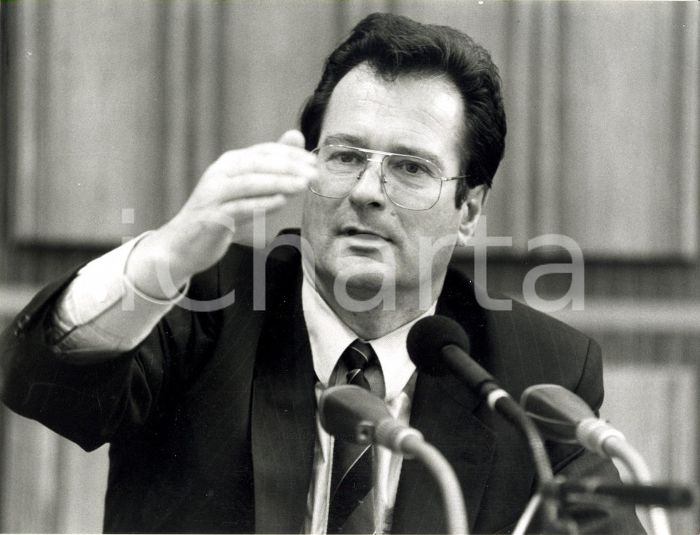 Fotografia d epoca originale 1991 BERLIN Klaus KINKEL ministro della Giustizia in conferenza stampa Foto 1 1