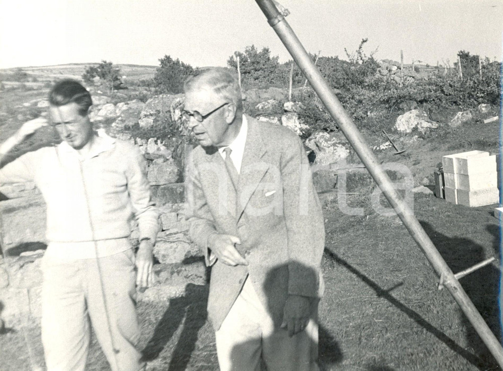 Fotografia d epoca originale 1962 MANZIANA RM Re GUSTAVO VI DI SVEZIA agli scavi archeologici Foto 1