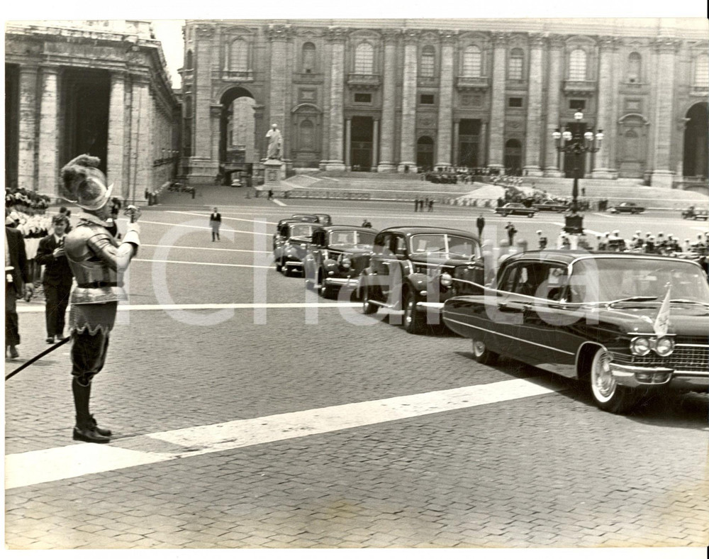 Fotografia d epoca originale 1961 ROMA Il corteo di re Baldovino del BELGIO in visita ufficiale Foto 1 1