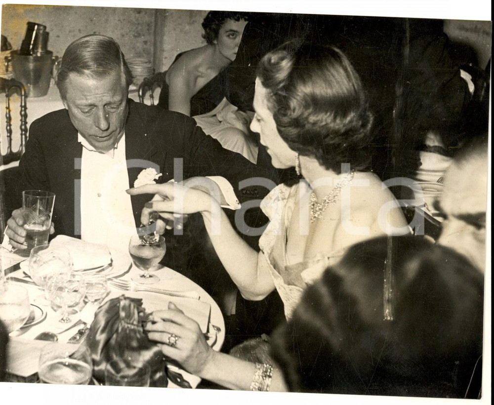 Fotografia d epoca originale 1960 ca LONDRA ?  Edoardo Duca di WINDSOR serata di gala Fotografia 18x13 1