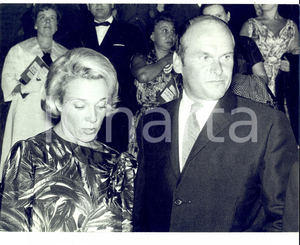 Fotografia d epoca originale 1960 ca PARIS ? Micheline PRESLE a una serata di gala Fotografia 1