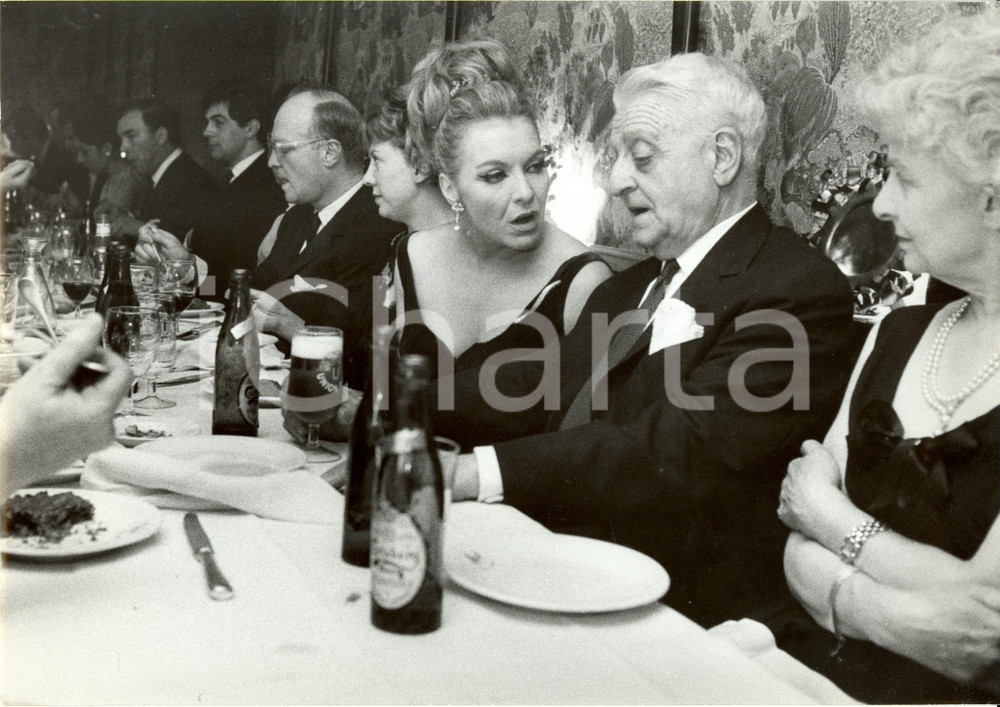 Fotografia d epoca originale 1960 ca PARIS F Henri VARNA direttore CASINO a una cena di gala Fotografia 1