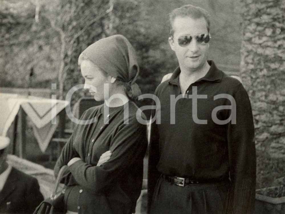1960 ca ROMA Paola RUFFO e Alberto del BELGIO durante il loro soggiorno in città