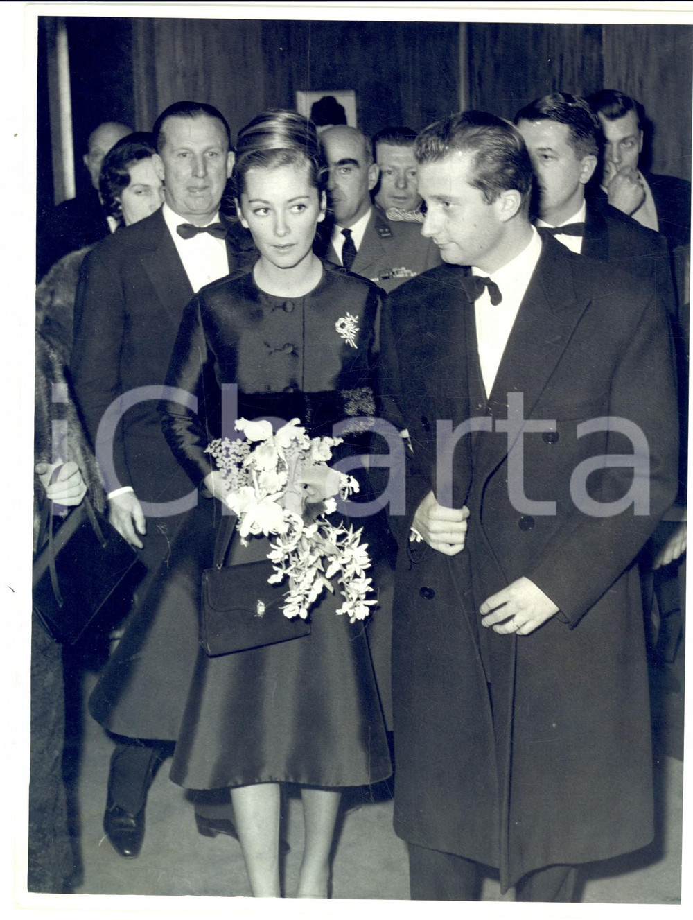 Fotografia d epoca originale 1961 BRUXELLES Principi Paola e Alberto BELGIO alla prima del film EL CID Foto 1