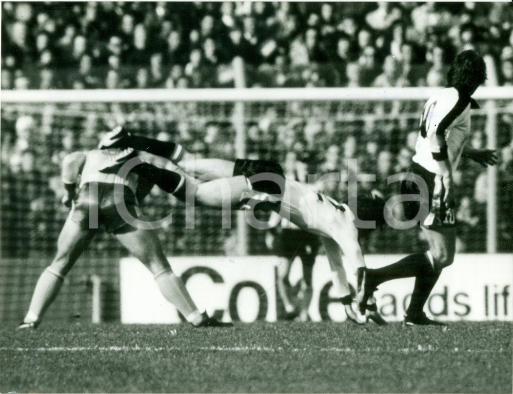 Fotografia d epoca originale 1978 ARGENTINA Mondiali calcio SVEZIAAUSTRIA Hans KRANKL segna rigore vittoria 1