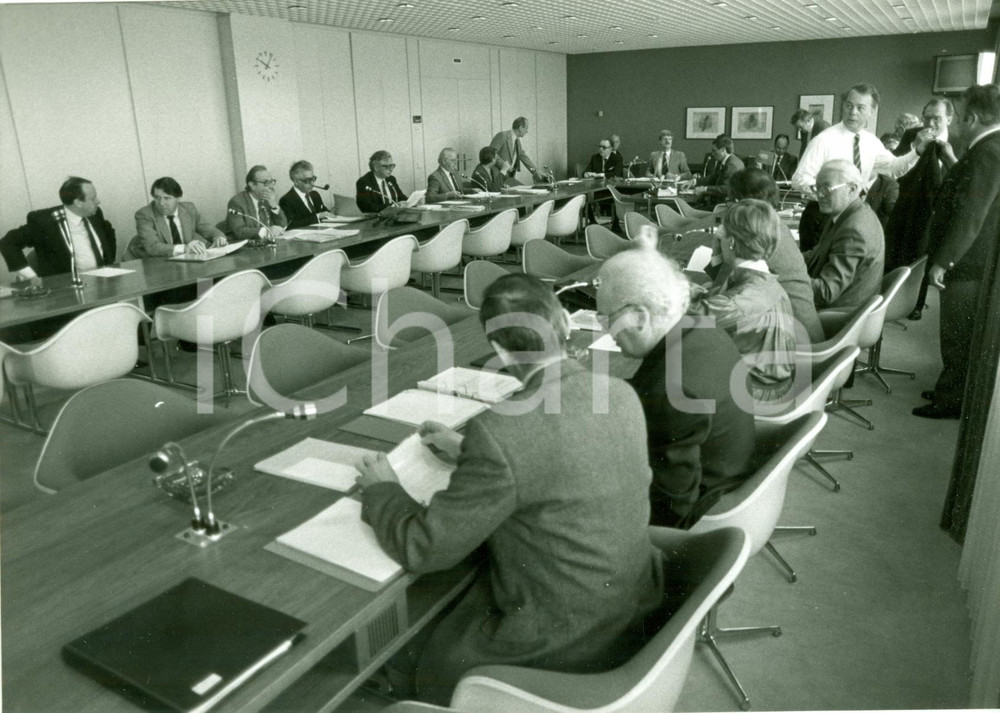 Fotografia d epoca originale 1982 BERLIN DE Vermittlungausschuss BUNDESTAG und BUNDESRAT Photographie 1
