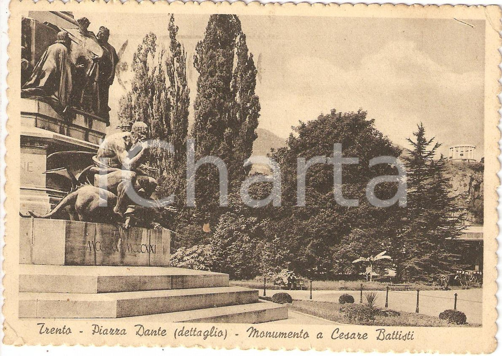 Cartolina originale da collezione 1942 TRENTO Piazza DANTE con monumento a Cesare BATTISTI Cartolina FG VG 1