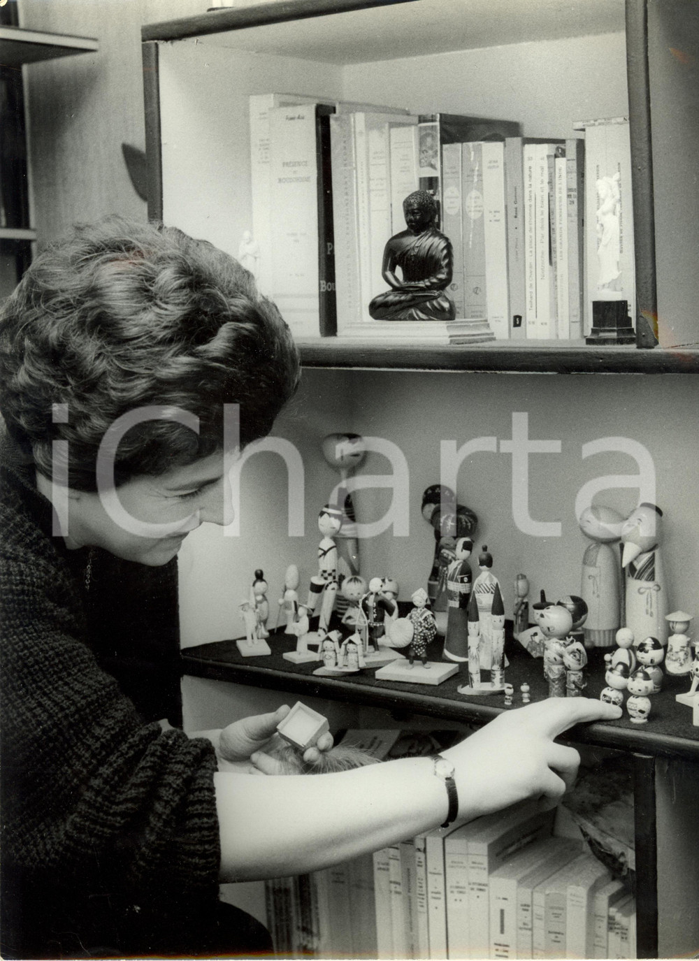 Fotografia d epoca originale 1970 ca PARIS Judo Monique VENNER sistema pupazzi giapponesi Fotografia ALMASY 1