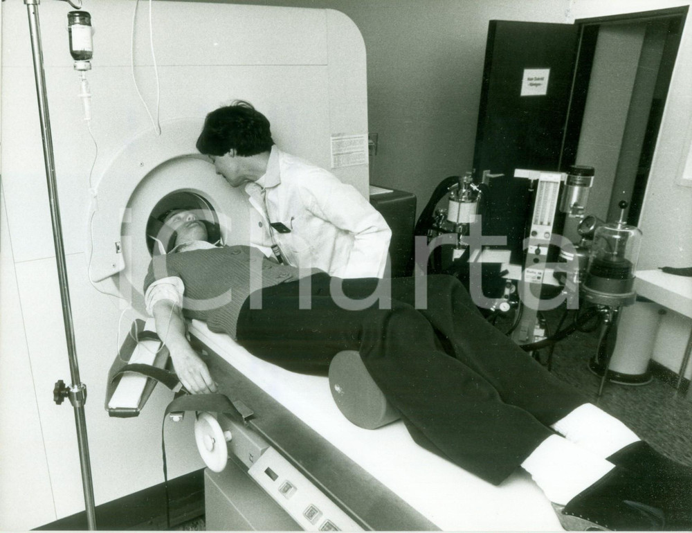 Fotografia d epoca originale 1981 OSNABRUCK Macchinario per RONTGENCOMPUTERTOMOGRAFIA Fotografia 1