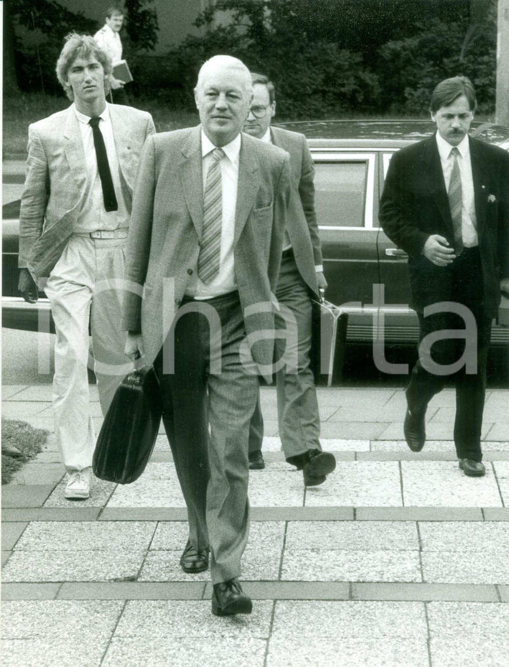 Fotografia d epoca originale 1987 BONN Gerhard STOLTENBERG Ministro delle Finanze Fotografia 1