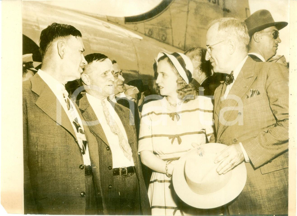 Fotografia d epoca originale 1945 KANSAS CITY USA Presidente Harry S. TRUMAN al Fairfax Airport Fotografia 1