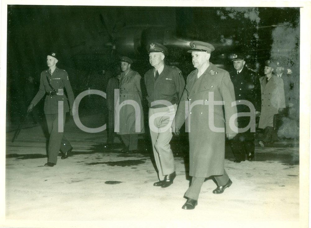 Fotografia d epoca originale 1951 AMSTERDAM Generale Dwight EISENHOWER all aeroporto SCHIPHOL Fotografia 1