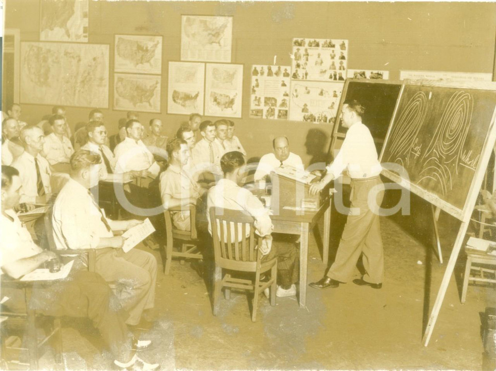 Fotografia d epoca originale 1950 ca NORTH CAROLINA USA Agenti FBI lezione di impronte digitali DANNEGGIATA 1