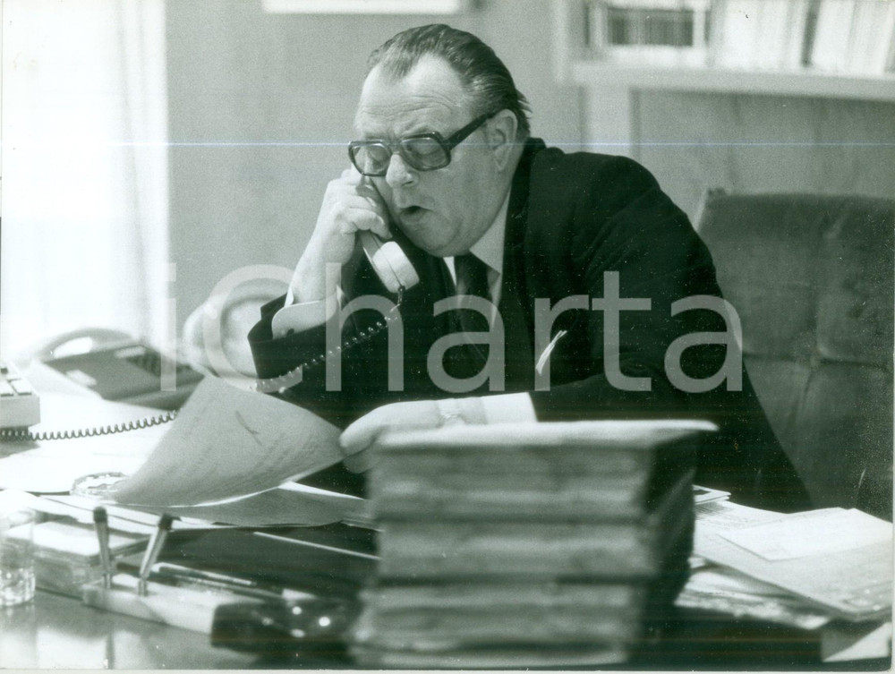 Fotografia d epoca originale 1978 BONN HansJürgen WISCHNEWSKI discute al telefono Foto 1 1