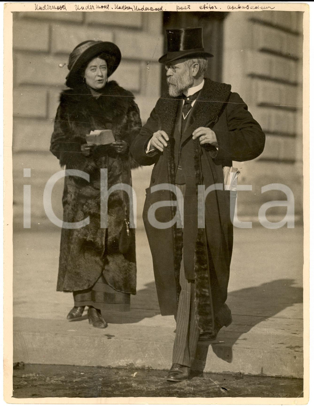 Fotografia d epoca originale 1920 ROMA Poeta Robert UNDERWOOD JOHNSON nuovo ambasciatore USA con moglie Foto 1