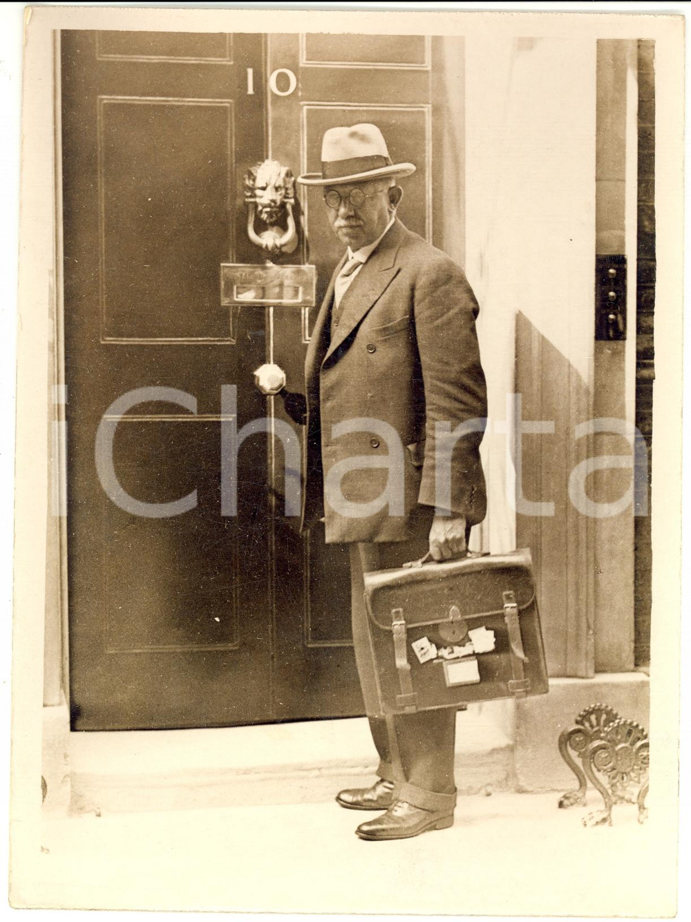 Fotografia d epoca originale 1931 LONDON James Henry THOMAS at Cabinet Ministers in financial crisis Photo 1