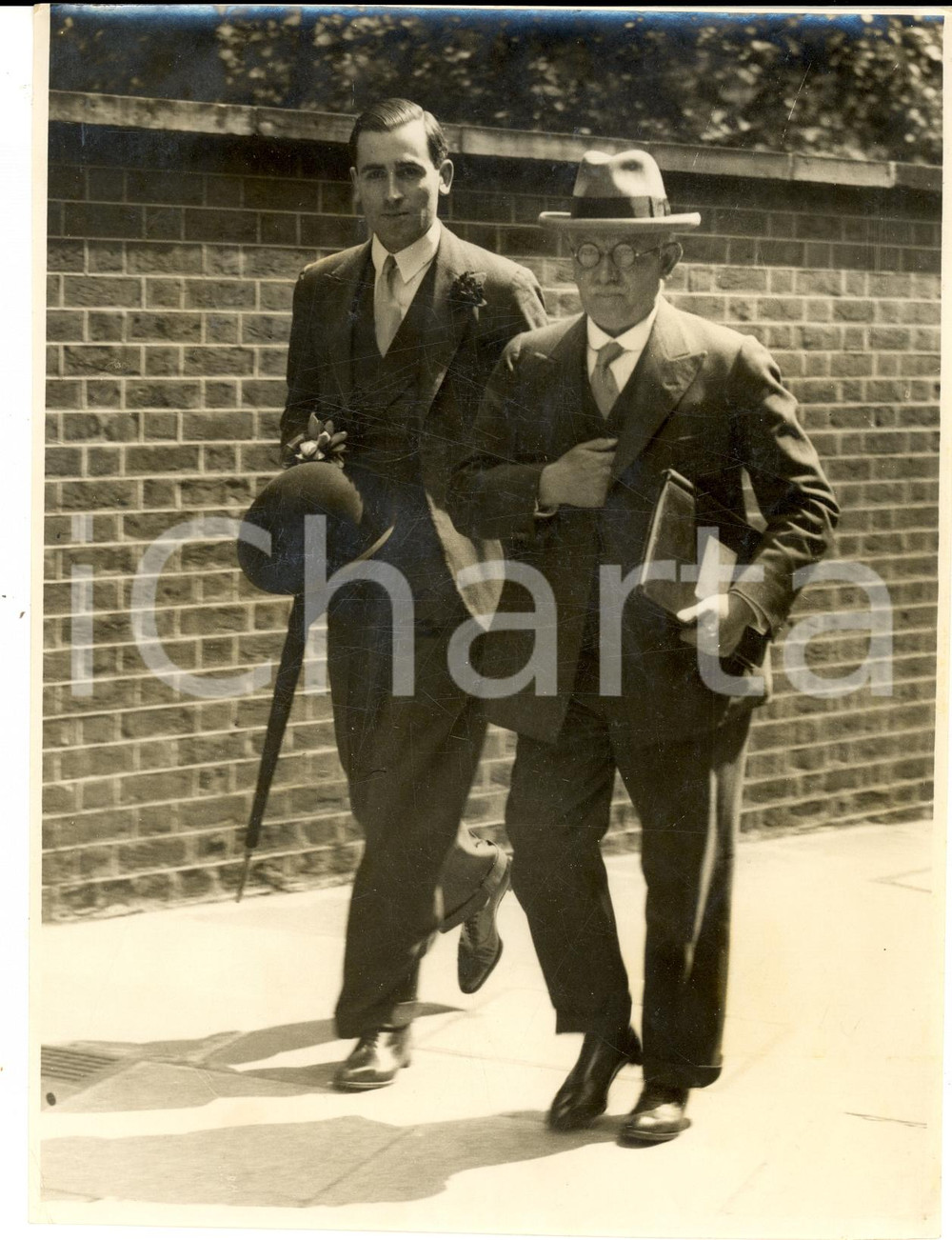 Fotografia d epoca originale 1932 LONDON James Henry THOMAS and Eamon DE VALERA about Iris Oath Photo 1
