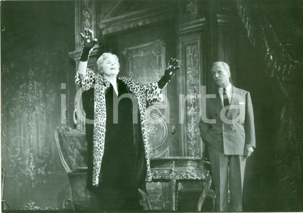 Fotografia d epoca originale 1962 PARIS Teatro Elvira POPESCU Jean OZENNE recitano LA CONTESSA Foto scena 1