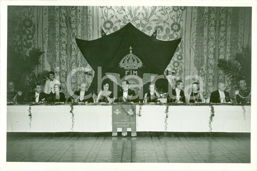 Fotografia d epoca originale 1934 MILANO Riccardo MOIZO premiazione Reale Federazione Motonautica FOTOGRAFIA 1