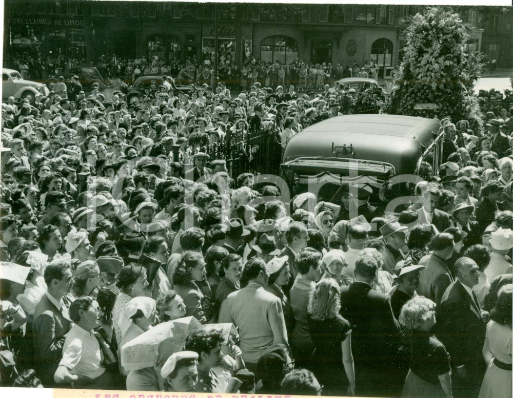 Fotografia d epoca originale 1952 PARIS Funerali modella PRALINE chiesa SAINTAUGUSTIN Fotografia 1