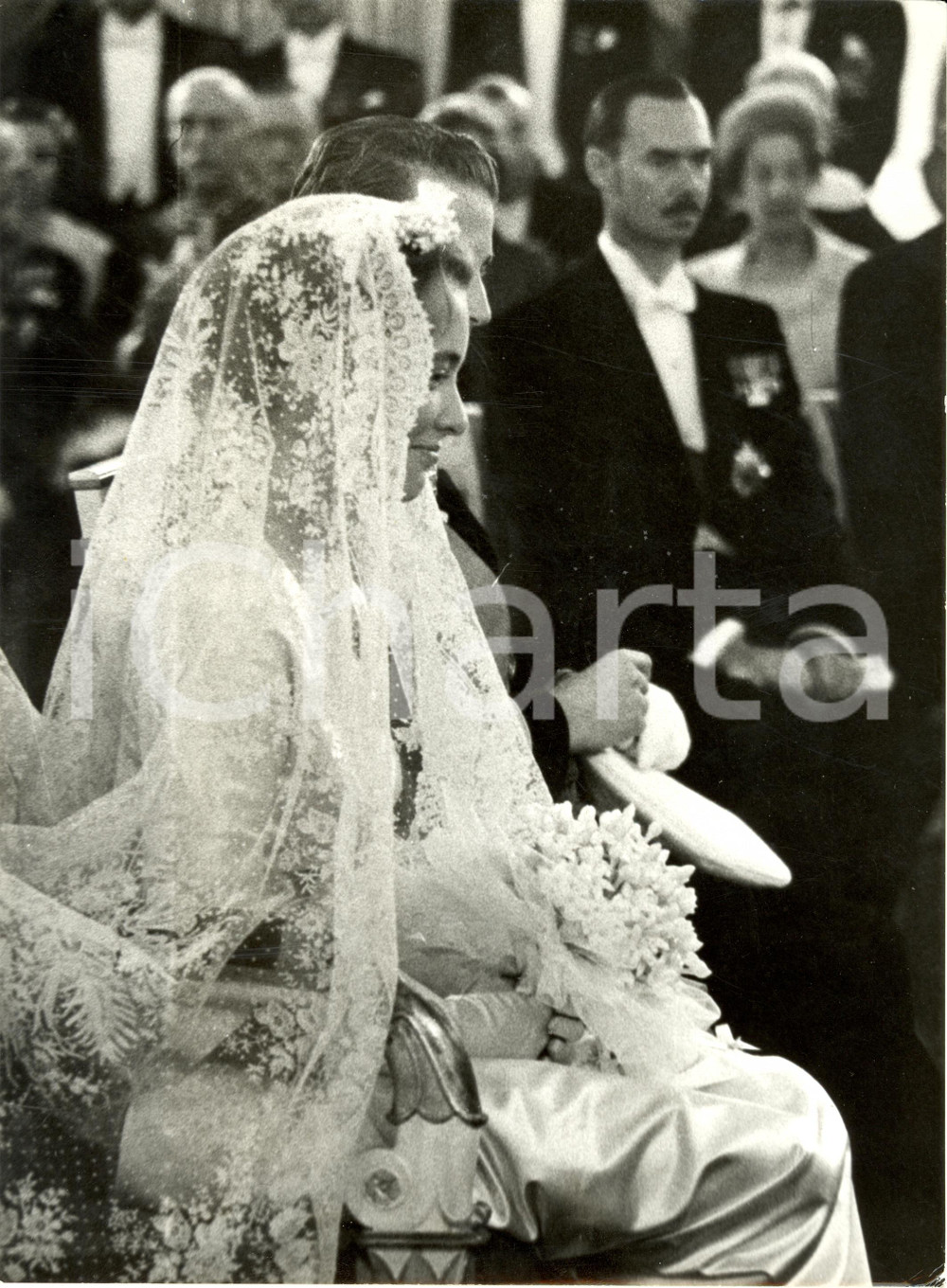 Fotografia d epoca originale 1959 BRUXELLES La sposa Paola RUFFO sorridente con GIOVANNI di LUSSEMBURGO Foto 1