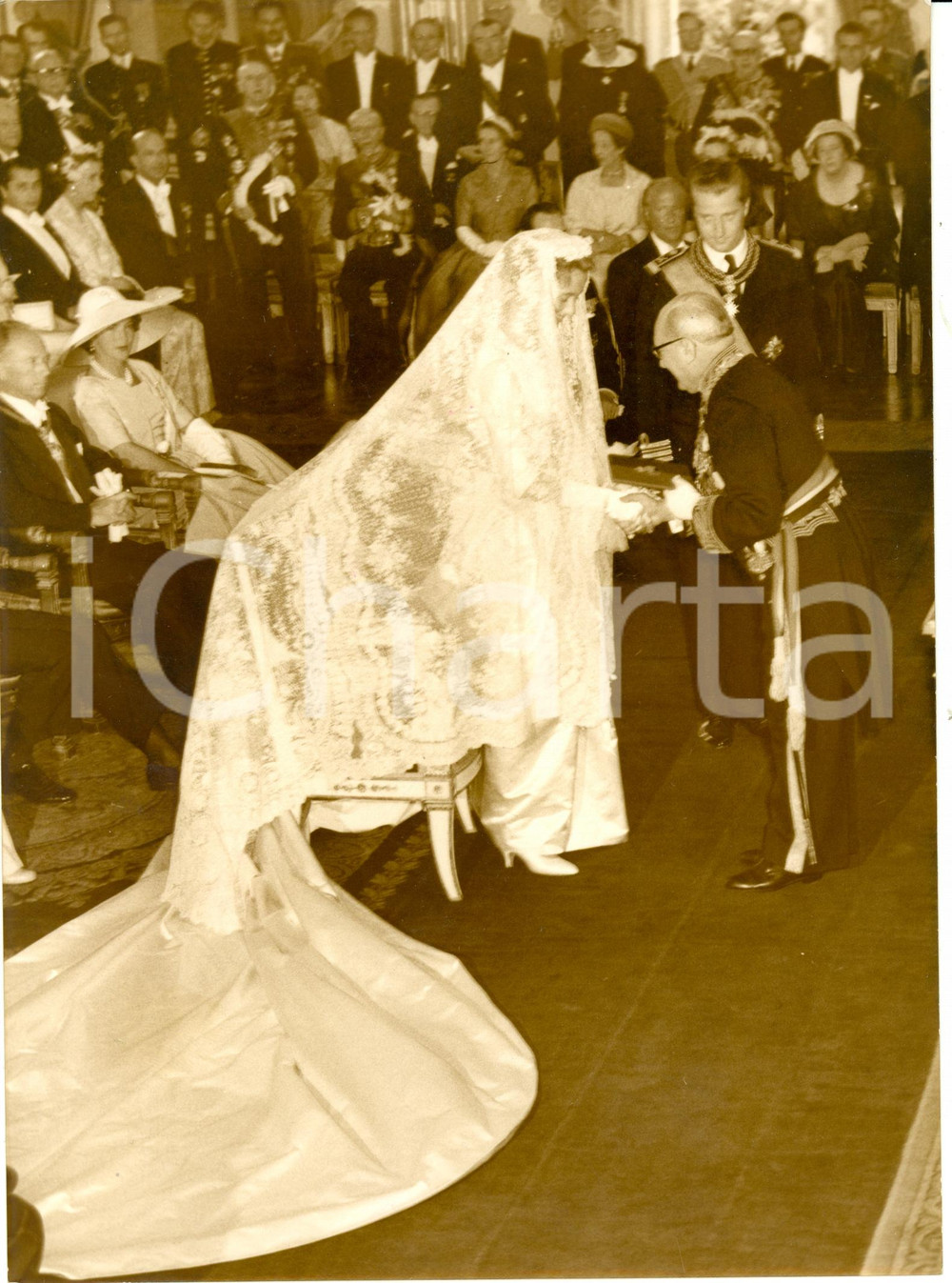 Fotografia d epoca originale 1959 BRUXELLES Principessa Paola RUFFO sposa con autoritÃ  civile Fotografia 1