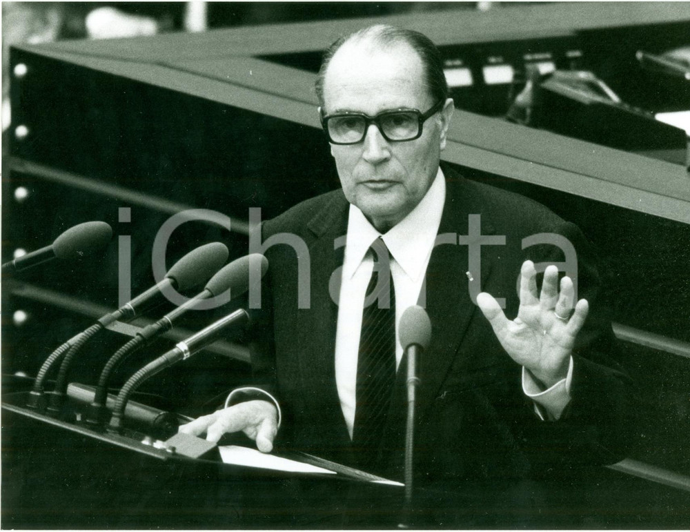 Fotografia d epoca originale 1983 BONN FranÃ§ois MITTERRAND anniversario trattato francotedesco BUNDESTAG 1