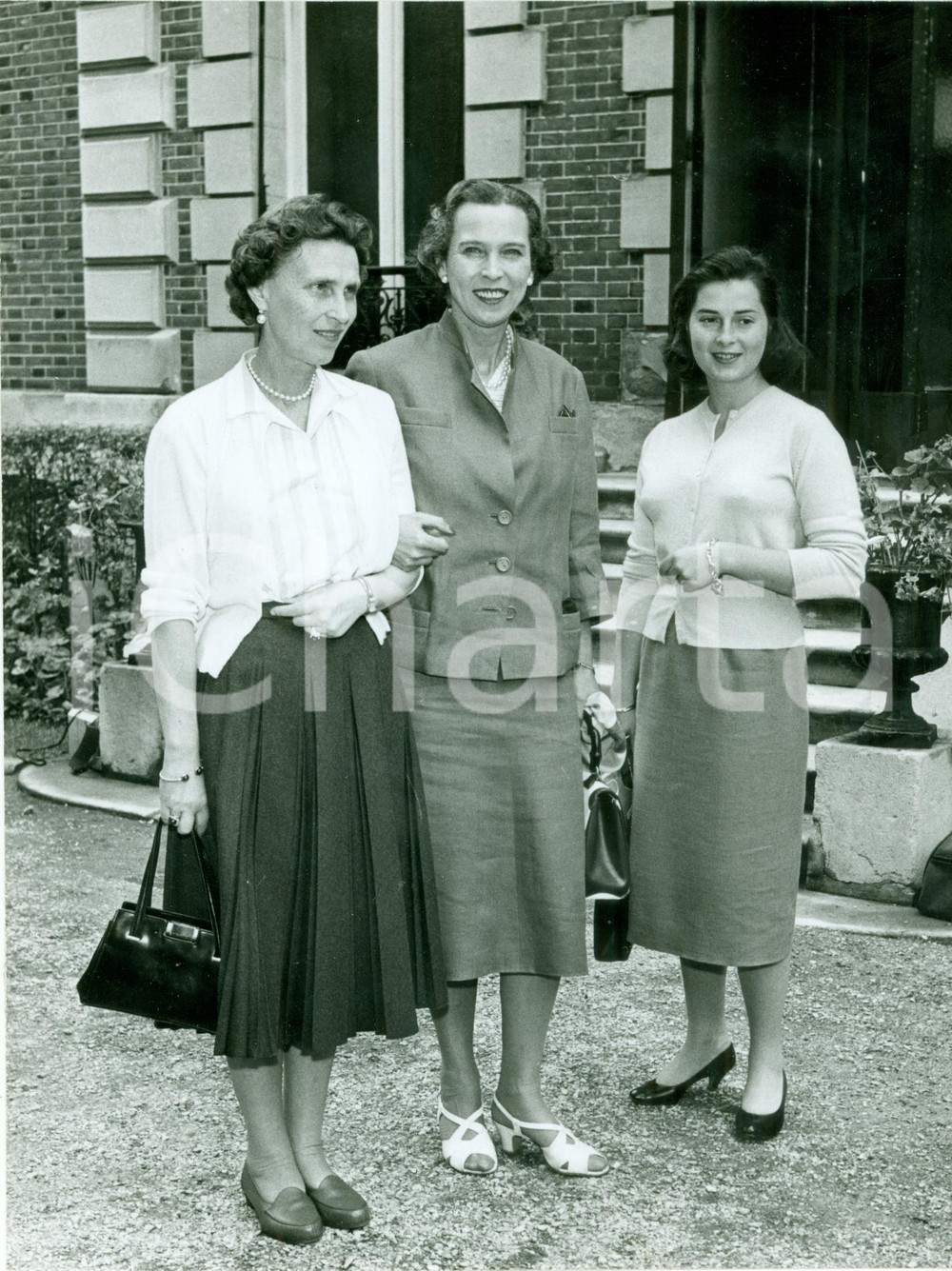 Fotografia d epoca originale 1965 ca PARIS Maria José Maria Beatrice di SAVOIA Marina di GRECIA Fotografia 1