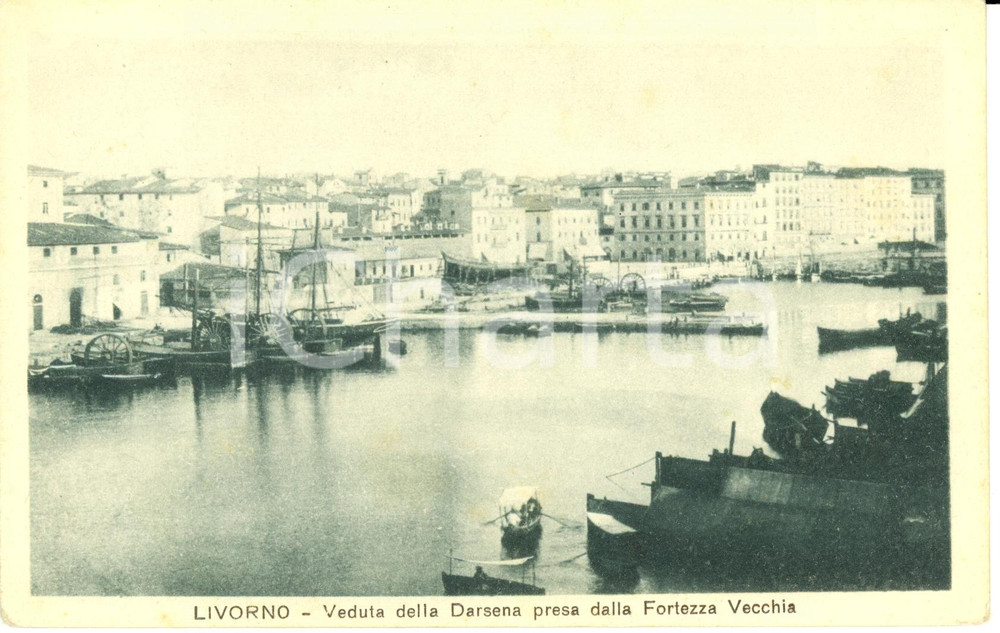 Cartolina originale da collezione 1930 ca LIVORNO La darsena dalla Fortezza Vecchia Cartolina FP NV 1