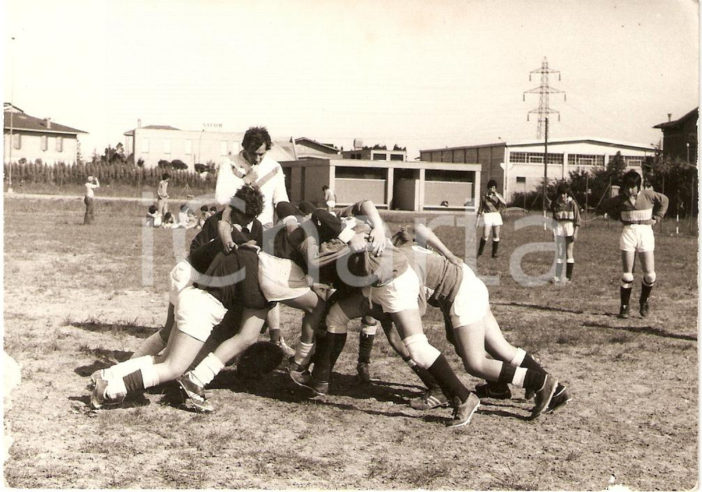 Fotografia d epoca originale 1976 MODENA Rugby NOCETO vs. AQUILOTTI CIDIESSE Mischia Fotografia 1