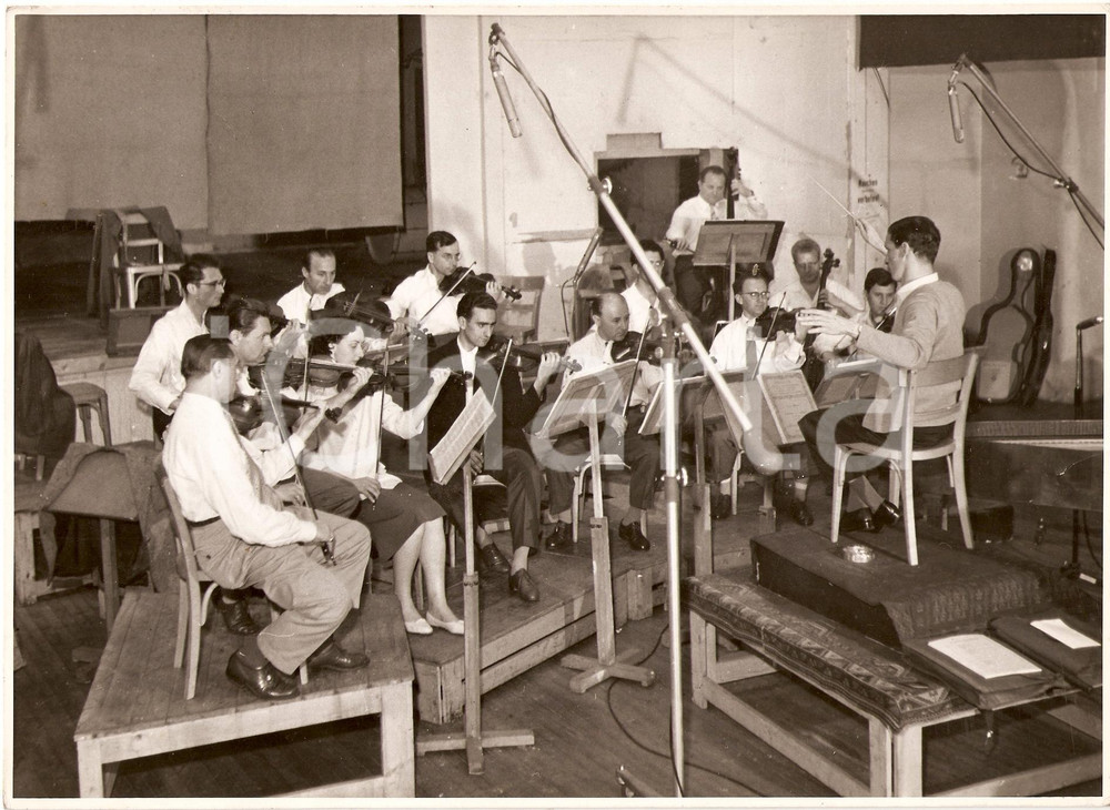 Fotografia d epoca originale 1957 WIEN Solisti di ZAGREB Antonio JANIGRO during VANGUARD recording session 1