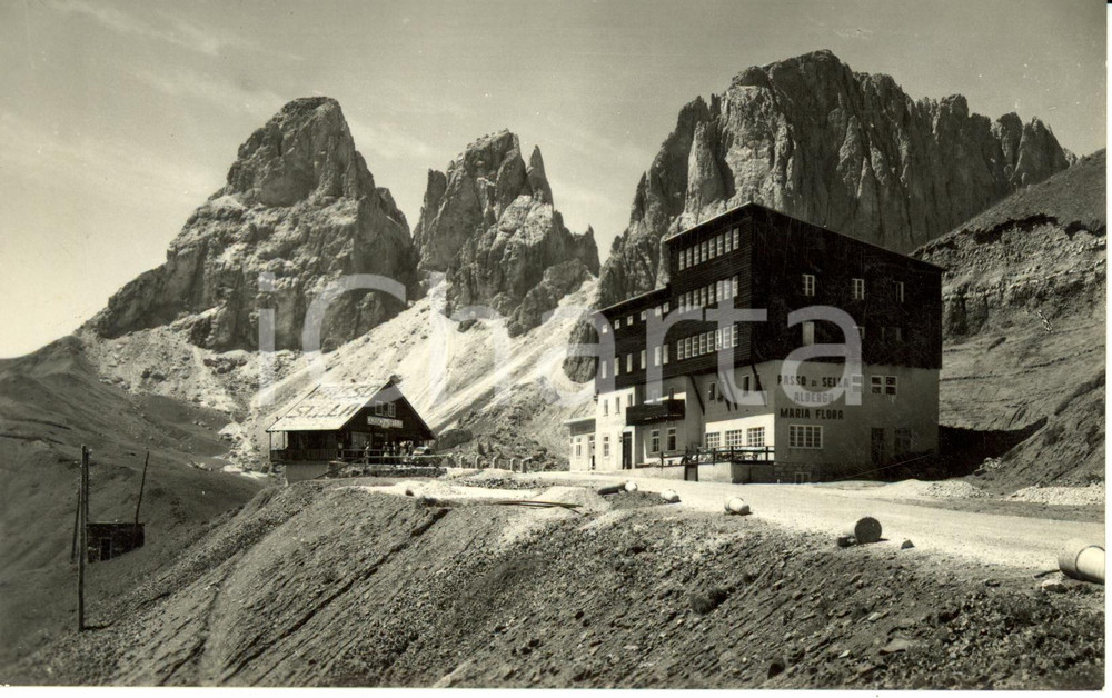 Cartolina originale da collezione 1950 BOLZANO Rifugio MARIA FLORA al PASSO SELLA Cartolina FP VG 1