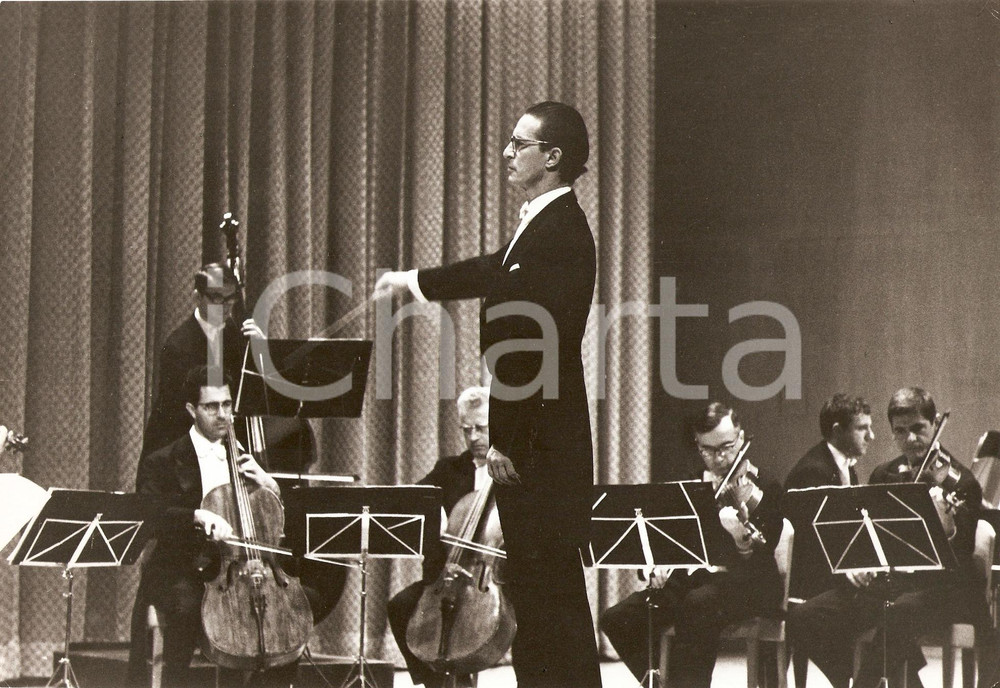 Fotografia d epoca originale 1960 ca NEW YORK Antonio JANIGRO durante un Concerto Ritratto Fotografia 1