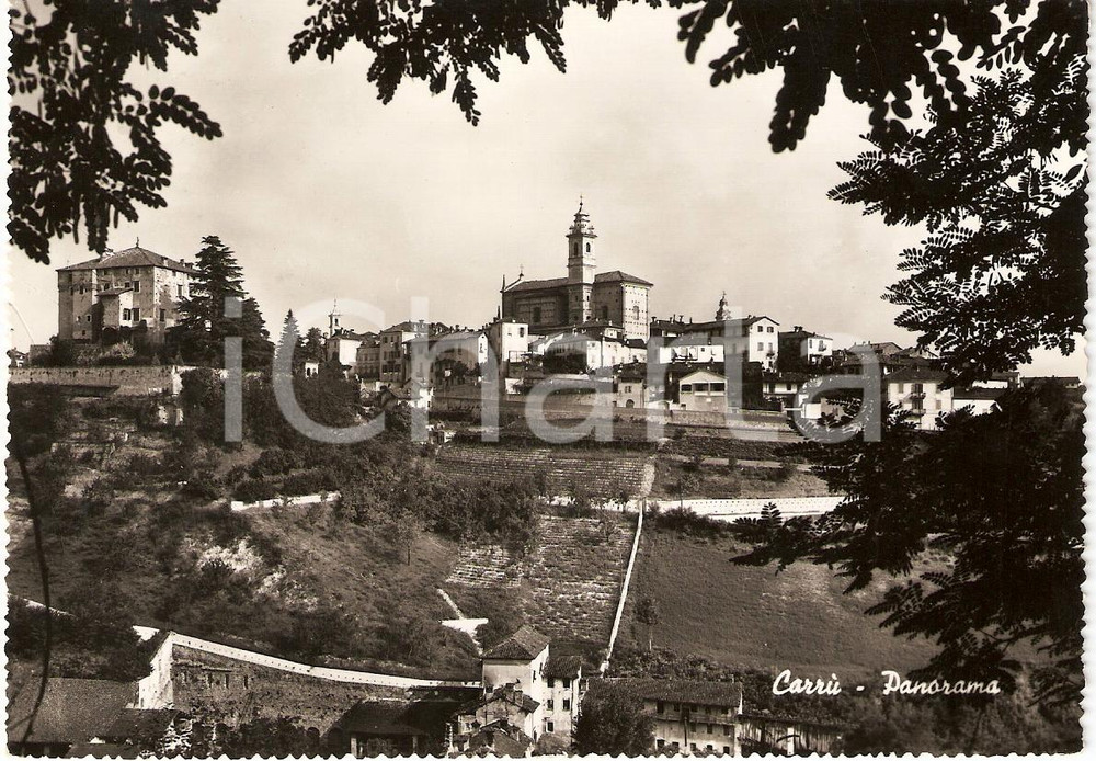 Cartolina originale da collezione 1954 CARRU  CN Panorama con Castello e Chiesa Parrocchiale Cartolina FG VG 1